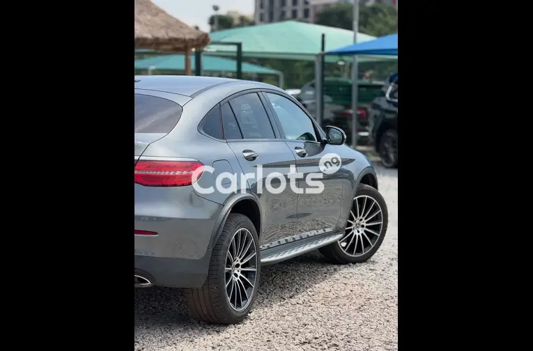 Foreign Used 2018 Mercedes Benz GLC 300 - 6/7