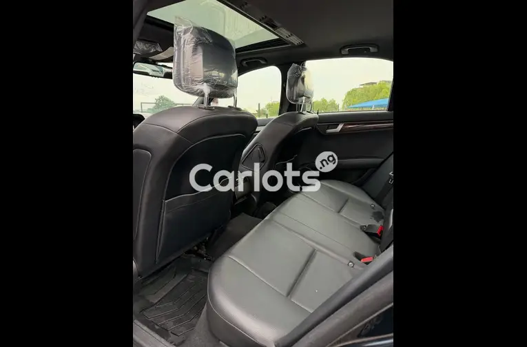 Foreign Used 2013 Mercedes Benz C300 - 4/7