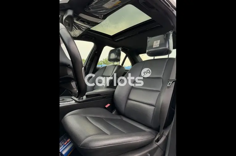 Foreign Used 2013 Mercedes Benz C300 - 5/7