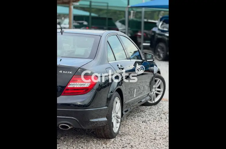 Foreign Used 2013 Mercedes Benz C300 - 6/7