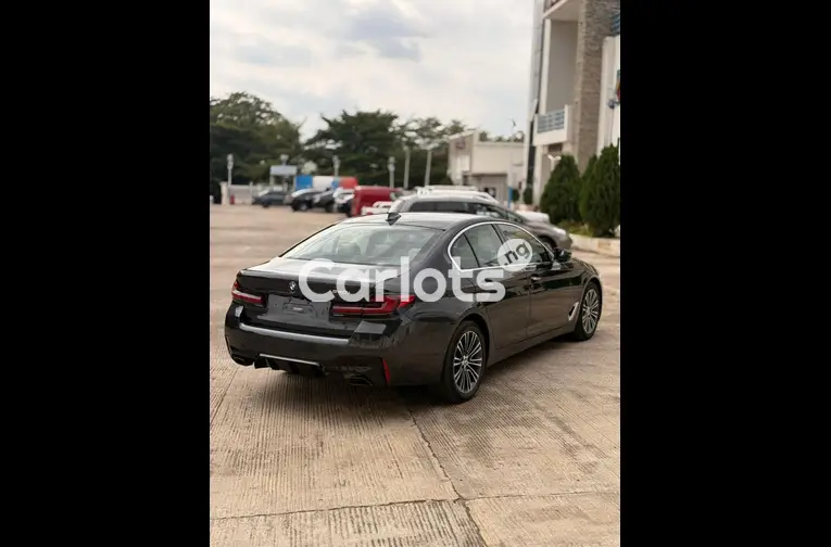 FOREIGN USED 2018 BMW 5 SERIES 540i - 6/7