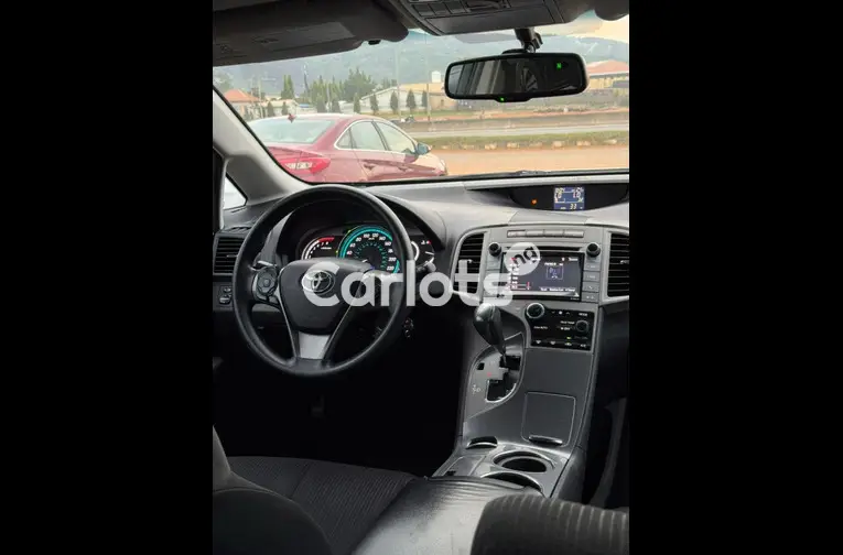 FOREIGN USED 2015 TOYOTA VENZA - 3/7