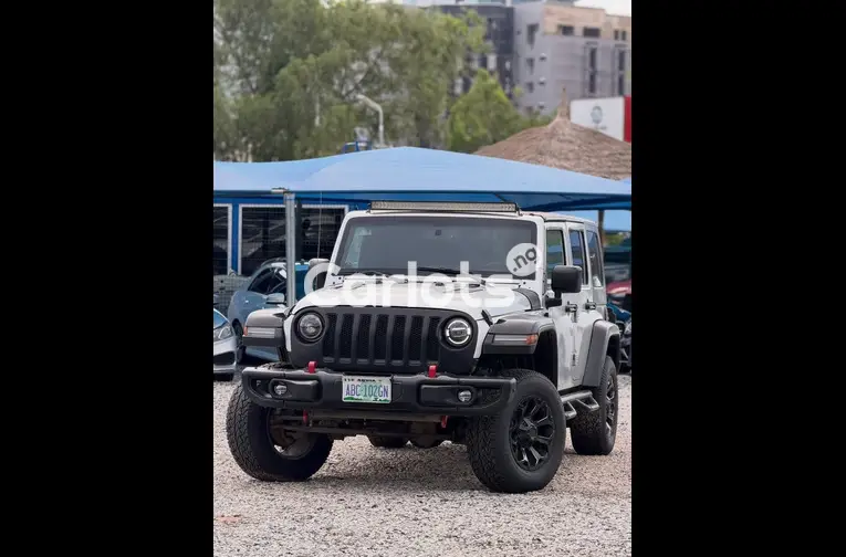 JEEP WRANGLER 2009 FACIFTED TO 2022