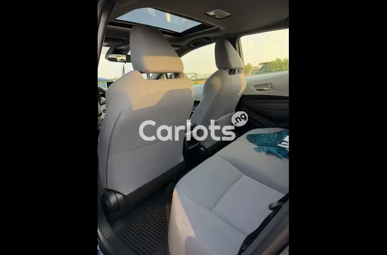 2020 Toyota Corolla - 3/6