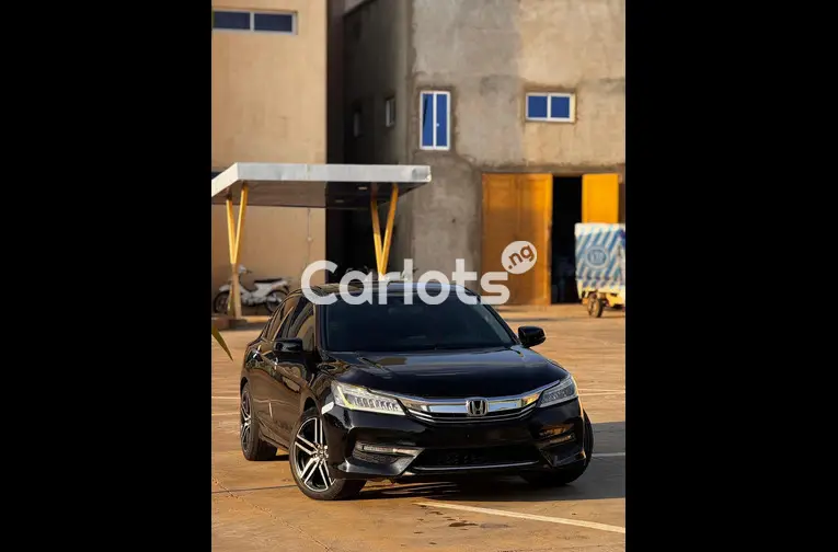 Honda accord 2014 - 3/7
