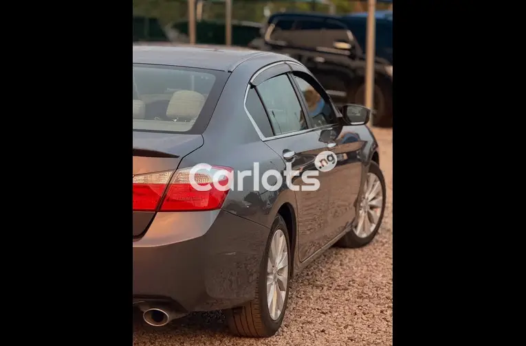 HONDA ACCORD 2014 - 6/7