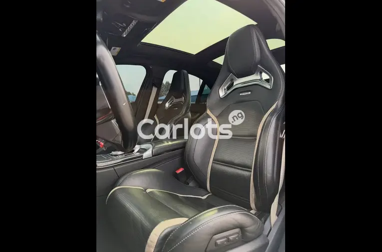 Foreign Used 2016 Mercedes Benz C63s - 3/7