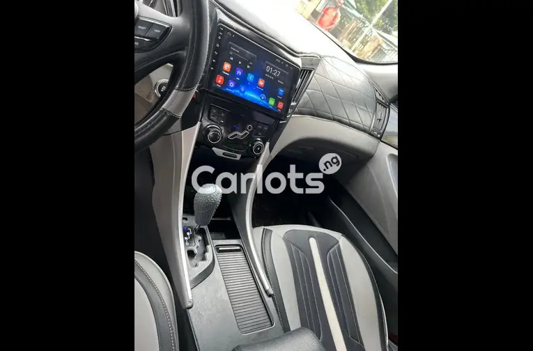 Clean Nigerian Used Hyundai Elantra 2011 - 3/4