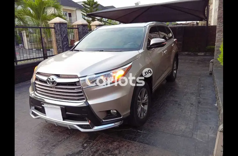 2015 Toyota Highlander