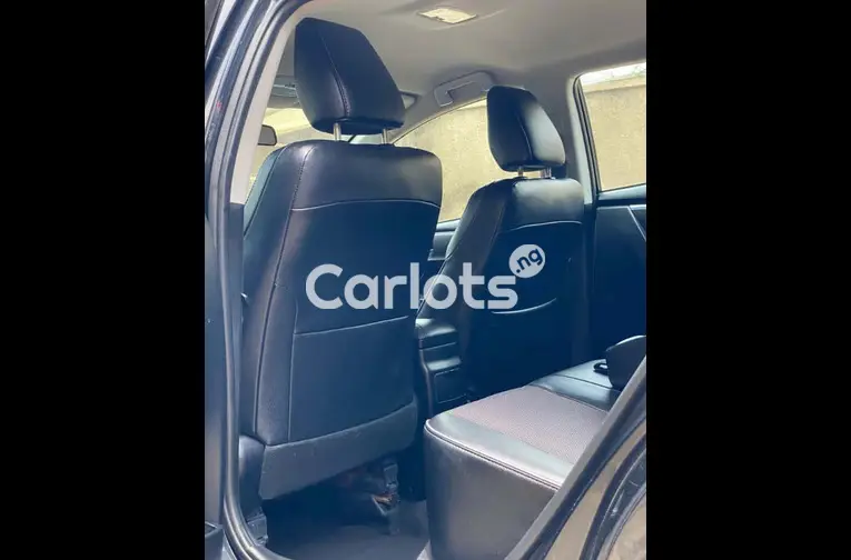 FOREIGN USED 2016 TOYOTA COROLLA S - 6/7