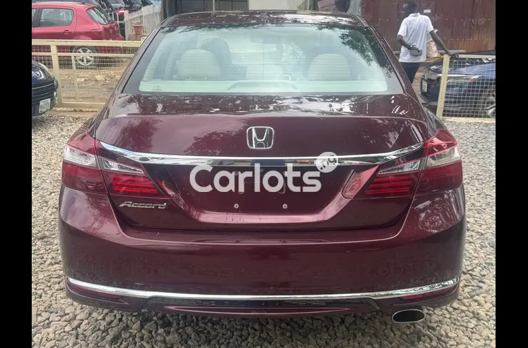 HONDA ACCORD 2016 - 7/7