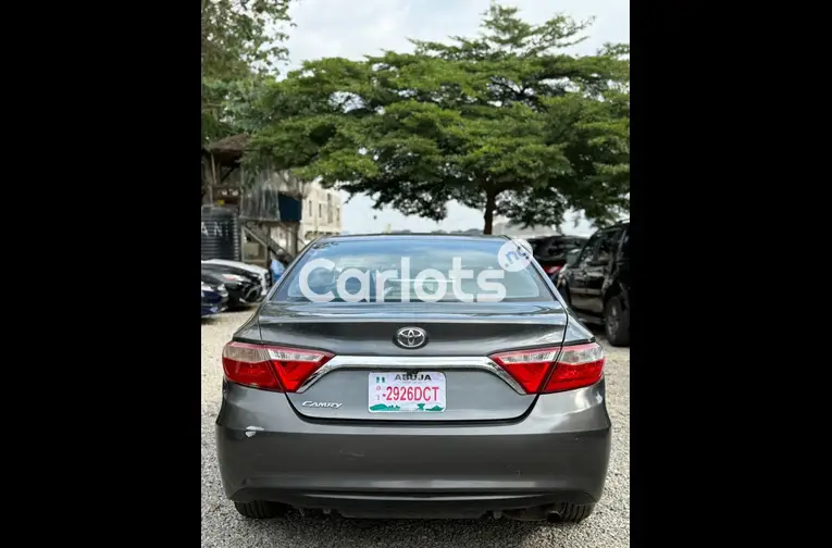 TOYOTA CAMRY 2017 - 7/7