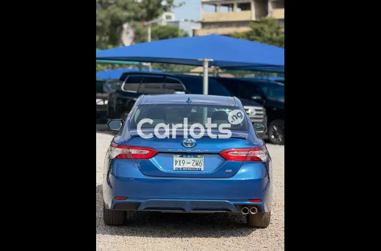Foreign Used 2020 Toyota Camry SE - 5/5