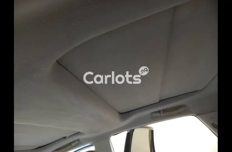 TOKS STANDARD 2010 TOYOTA VENZA AWD FULL OPTION - 4/7