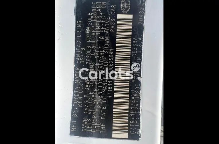 2018 TOYOTA CAMRY SE - 4/7