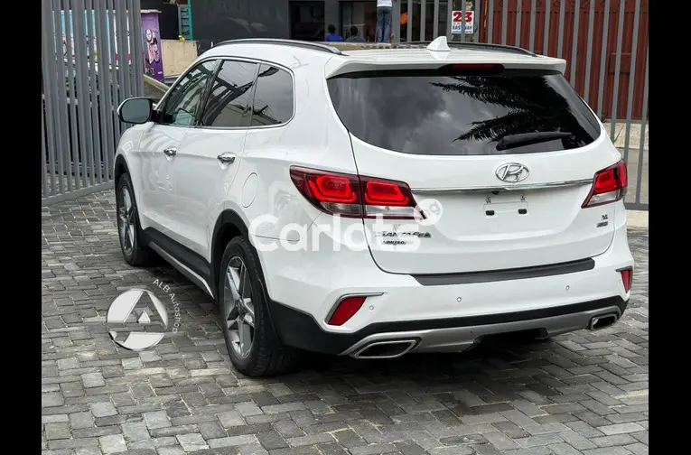 2017 Hyundai Santa Fe Limited