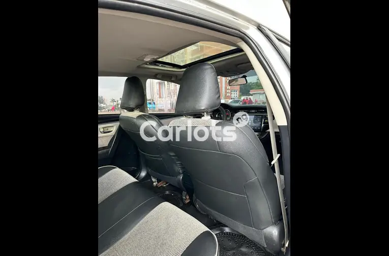 2018 UPGRADED TOYOTA COROLLA SE - 4/7