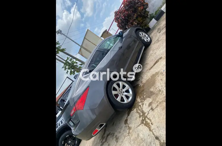 2010 Acura ZDX - 2/7