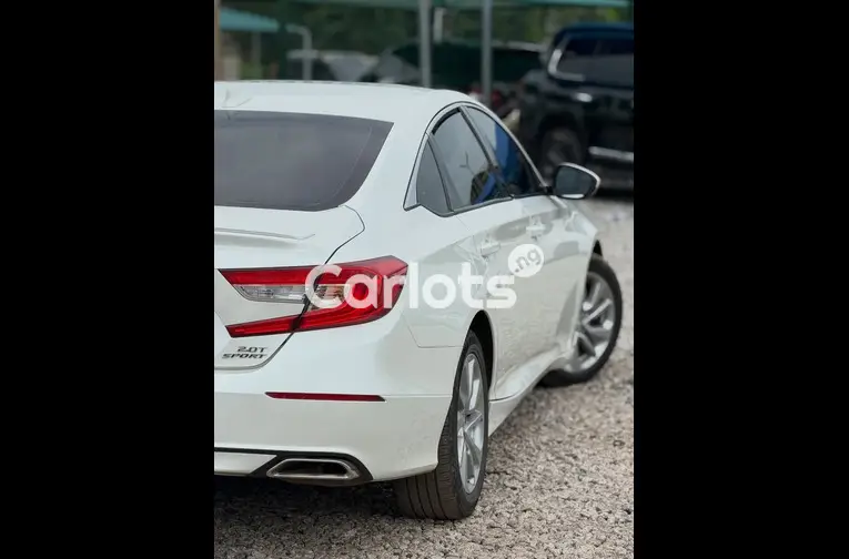 2020 HONDA ACCORD GEARLESS - 5/6