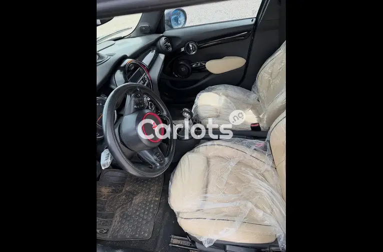 2016 MINI COOPER - 5/7