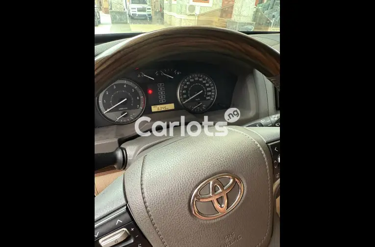 FOREIGN USED 2020 BULLETPROOF TOYOTA LAND CRUISER VIP - 3/7