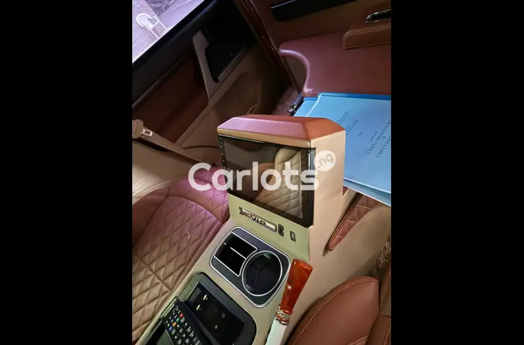 FOREIGN USED 2020 BULLETPROOF TOYOTA LAND CRUISER VIP - 5/7