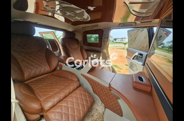 FOREIGN USED 2020 BULLETPROOF TOYOTA LAND CRUISER VIP - 6/7