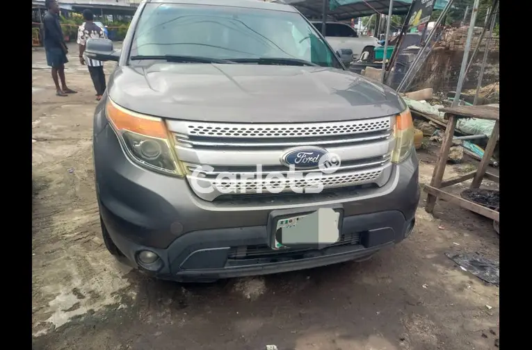 BOUGHT BRAND NEW 2014 FORD EXPLORER XLT - 1/7