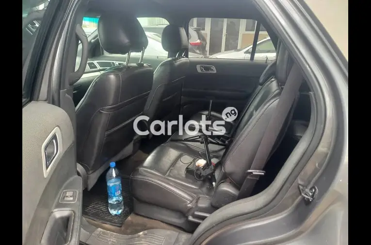 BOUGHT BRAND NEW 2014 FORD EXPLORER XLT - 3/7