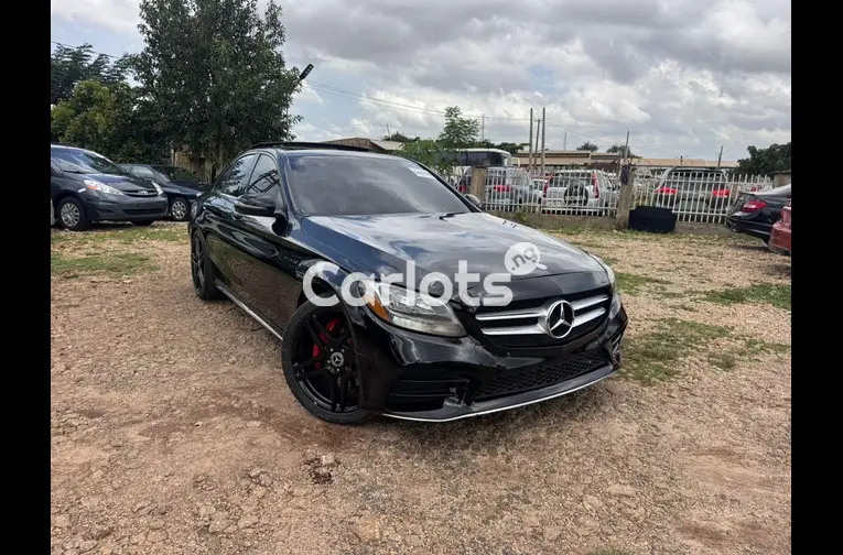 FOREIGN USED 2016 KEYLESS MERCEDES BENZ C300