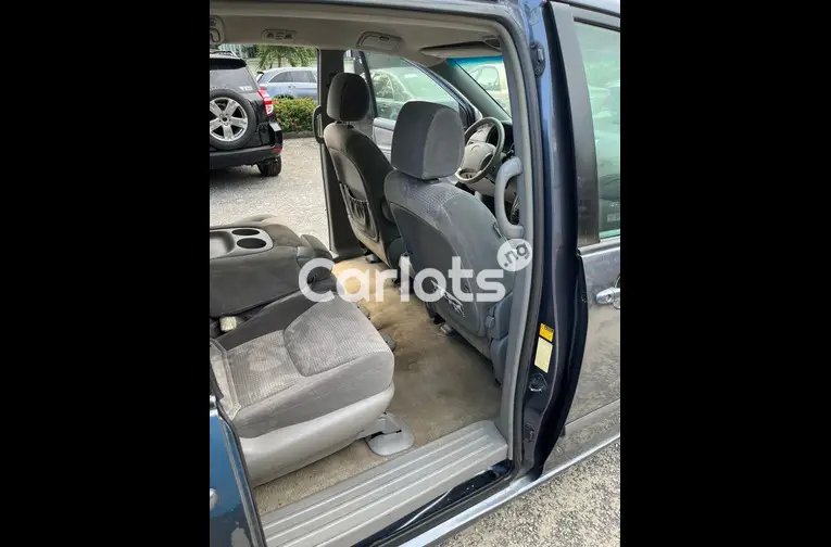 TOKS STANDARD 2008 TOYOTA SIENNA LE V6 - 3/7