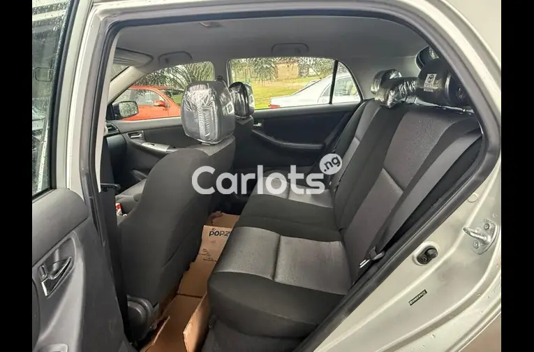 2006 Toyota Corolla Obama - 3/5