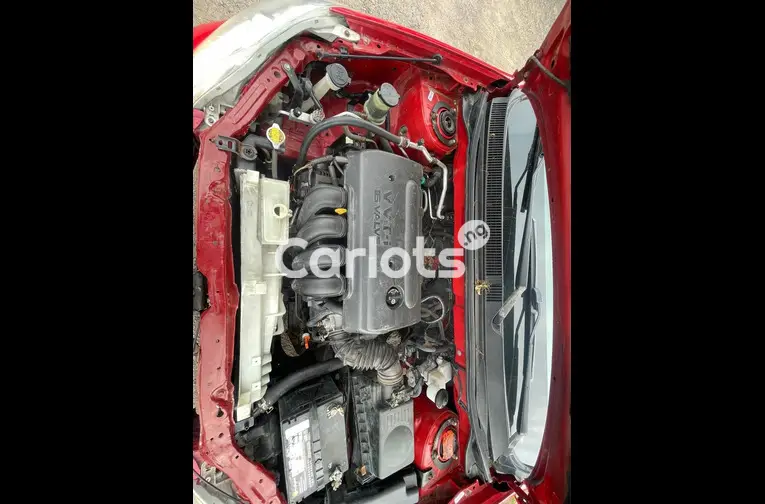 USED 2007 TOYOTA MATRIX - 5/7