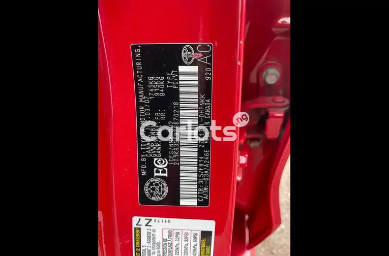 USED 2007 TOYOTA MATRIX - 6/7