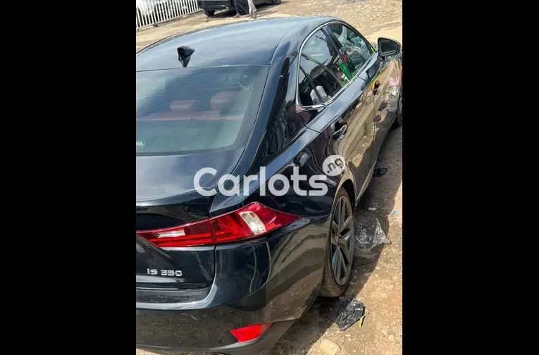 2016 Lexus IS 350 F-Sport - 7/7