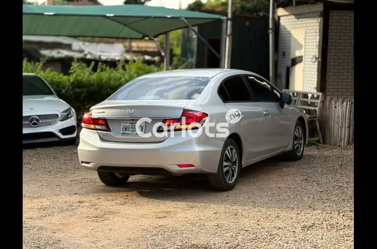 2014 HONDA CIVIC - 5/6