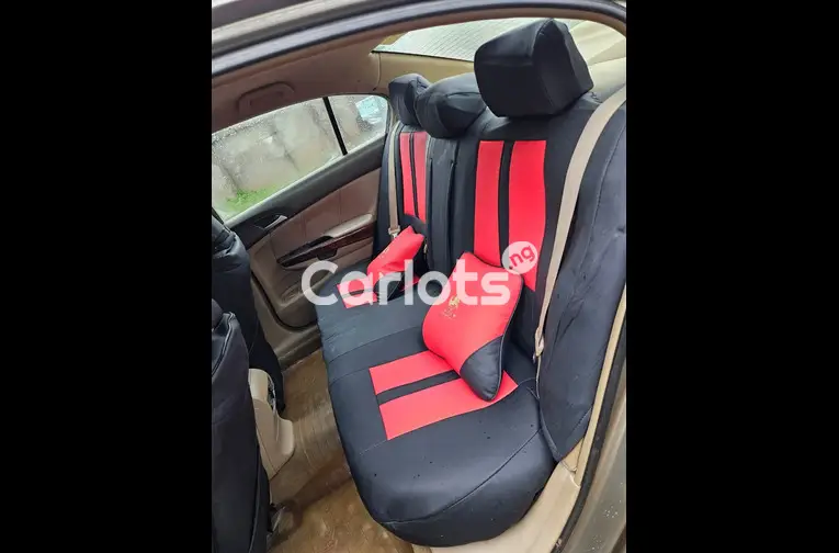 2010 HONDA ACCORD - 5/6