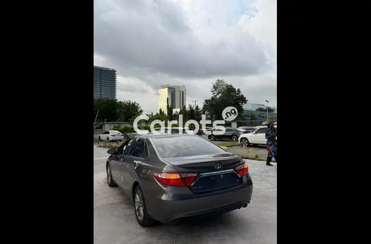 Foreign used Toyota Camry SE Year:2016 Custom duty