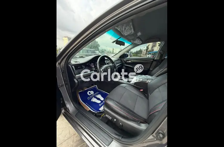 Foreign used Toyota Camry SE Year:2016 Custom duty - 3/6