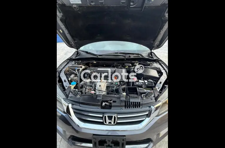 Foreign used 2014 Honda accord sport - 4/7