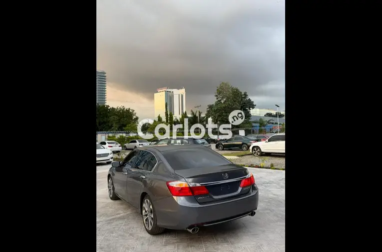 Foreign used 2014 Honda accord sport - 6/7