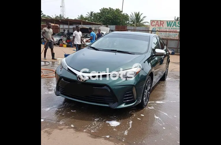 2018 UPGRADED TOYOTA COROLLA LE