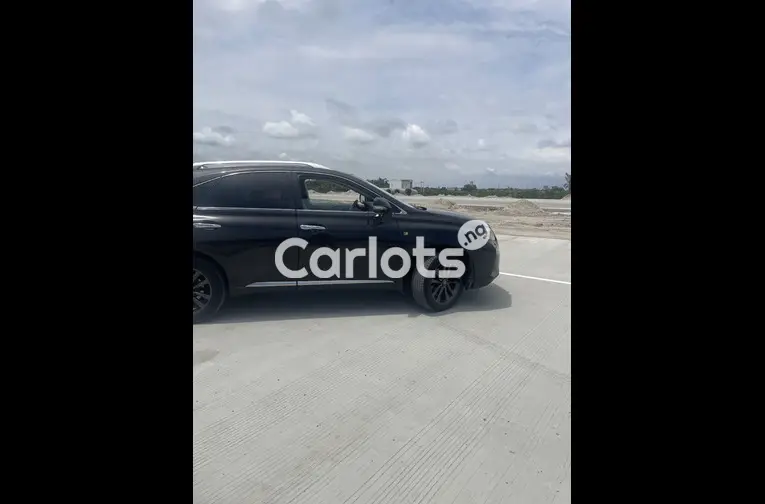 2015 Lexus RX 350 F Sport few months registered