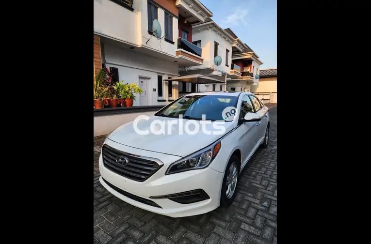 2017 Hyundai Sonata - 1/7