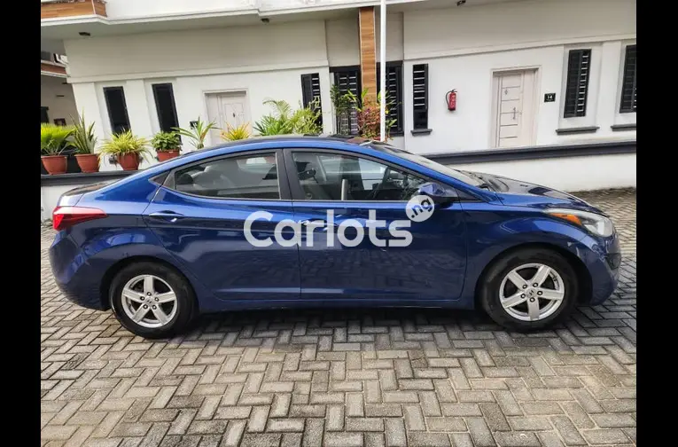 2016 Hyundai Elentra - 4/7