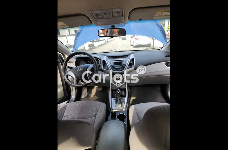 2016 Hyundai Elentra - 7/7