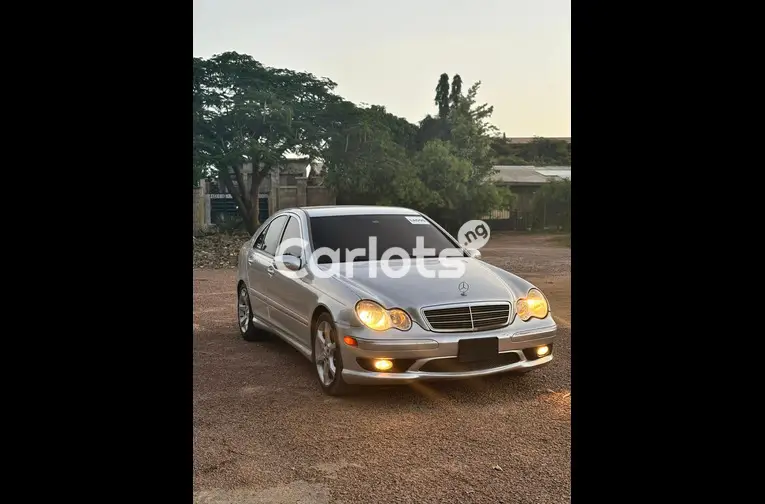 2007 MERCEDES BENZ C230