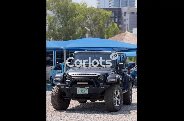 Clean 2016 Jeep Wrangler