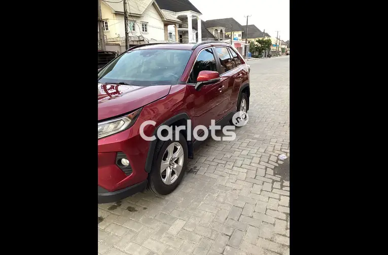 2019 Toyota RAV4 Xle - 6/7