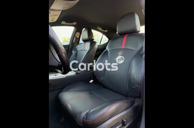 Foreign Used 2006 Lexus IS 250 - 4/6